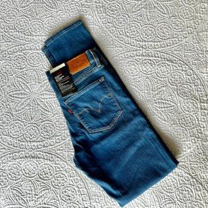 Levi's 311 Shaping Skinny Jean